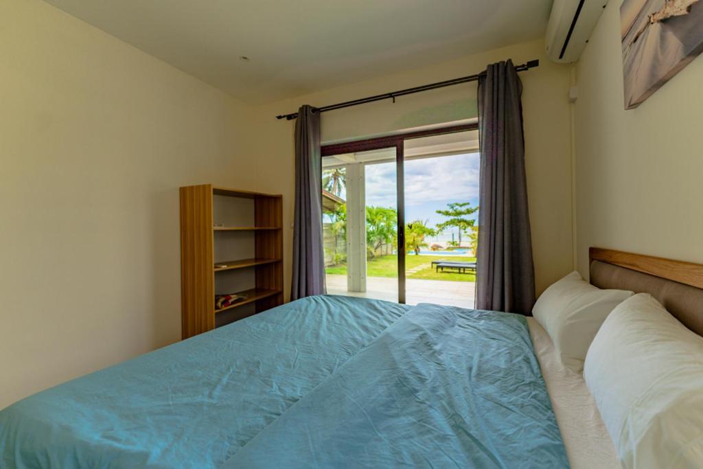 Stella Marris Beachfront Villa Pointe aux Sable Exterior foto